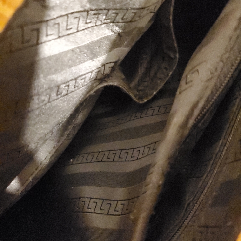 Faux Croc Tan Shoulderbag - Picture 8 of 8